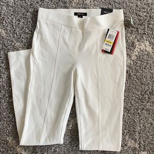 NWT Style & Co. light cream leggings